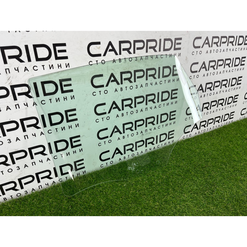 Стекло (кузов и элементы) AUDI A3 8V 2018 2.0 CZRA 8V5845206