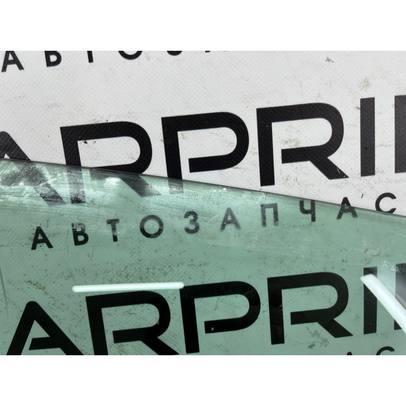 Стекло (кузов и элементы) BMW 5-series G30 2017 2.0 B46B20 51377375190