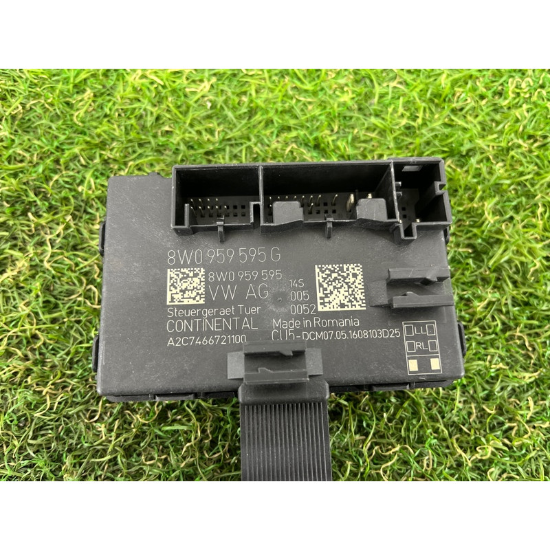 Блок управления дверьми (электрика / блок управления) AUDI A4 B9 2017 2.0 8W0959595G