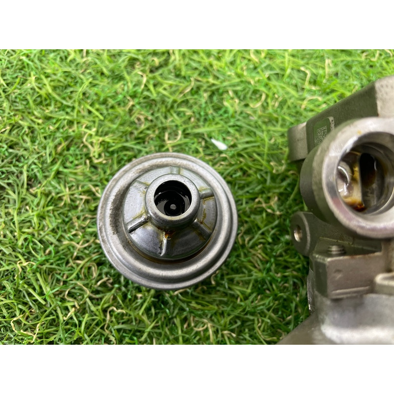 ТНВД (топливная система) PORSCHE CAYENNE 958 2012 4.8 94811031524