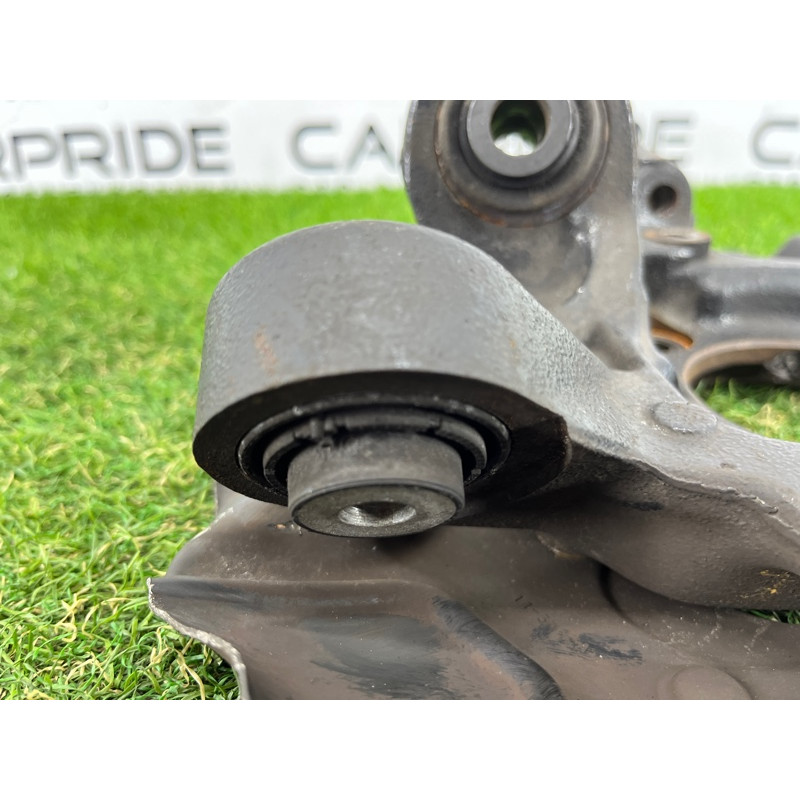 Цапфа подвески (подвеска) BMW X3 F25 2012 3.0 33406797569