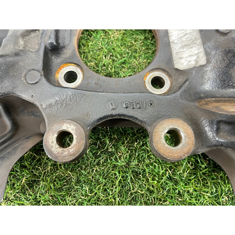 Цапфа подвески (подвеска) BMW X3 F25 2012 3.0 33406797569