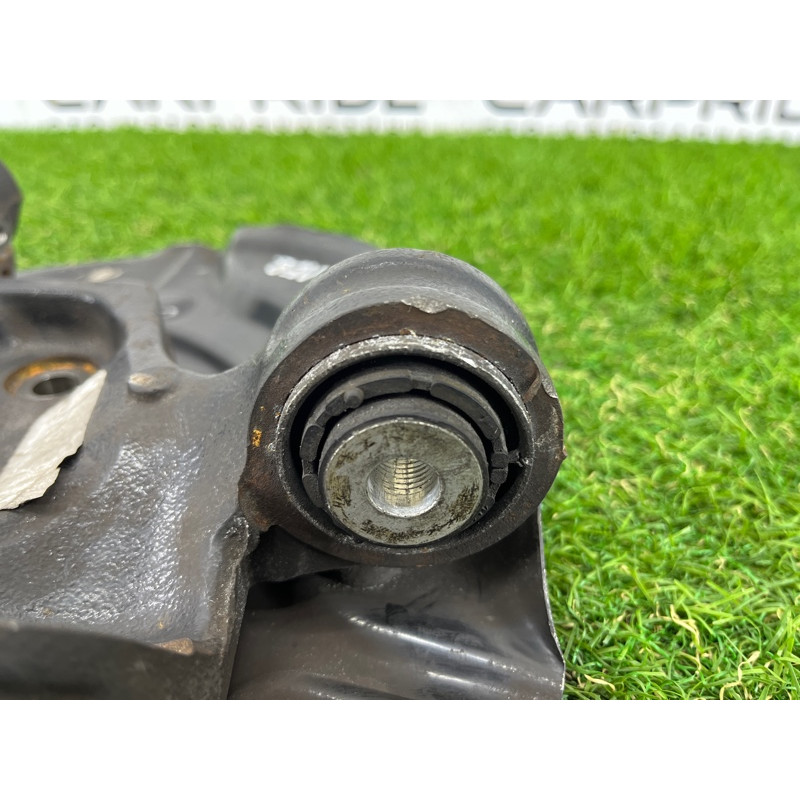 Цапфа подвески (подвеска) BMW X3 F25 2012 3.0 33406797569