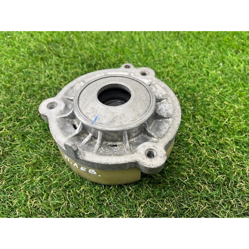 Опора стойки (подвеска) AUDI A4 B9 2017 2.0 8W0412377