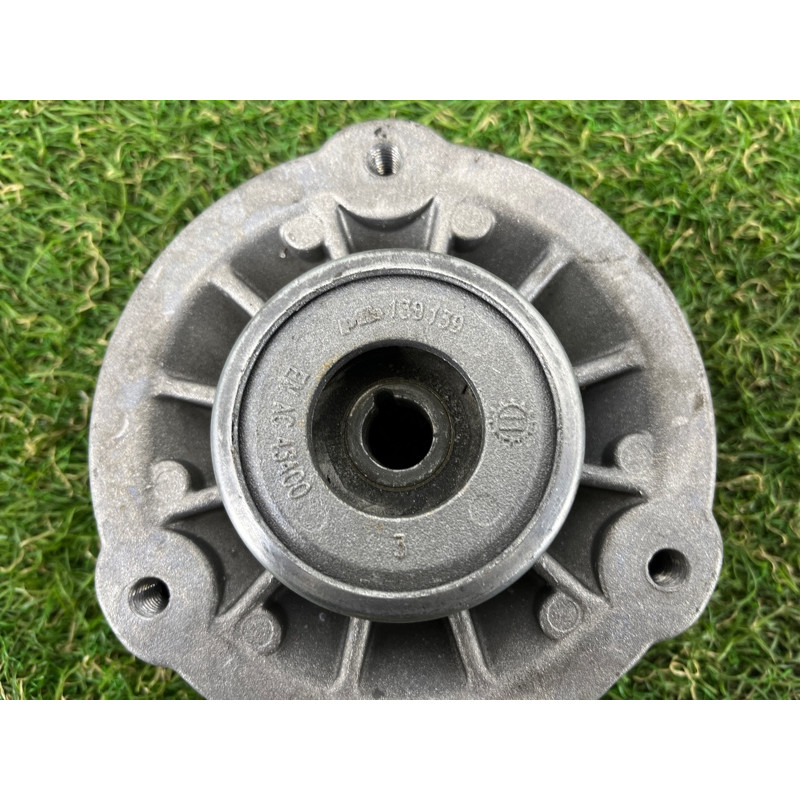 Опора стойки (подвеска) BMW X3 F25 2012 3.0 33506787178