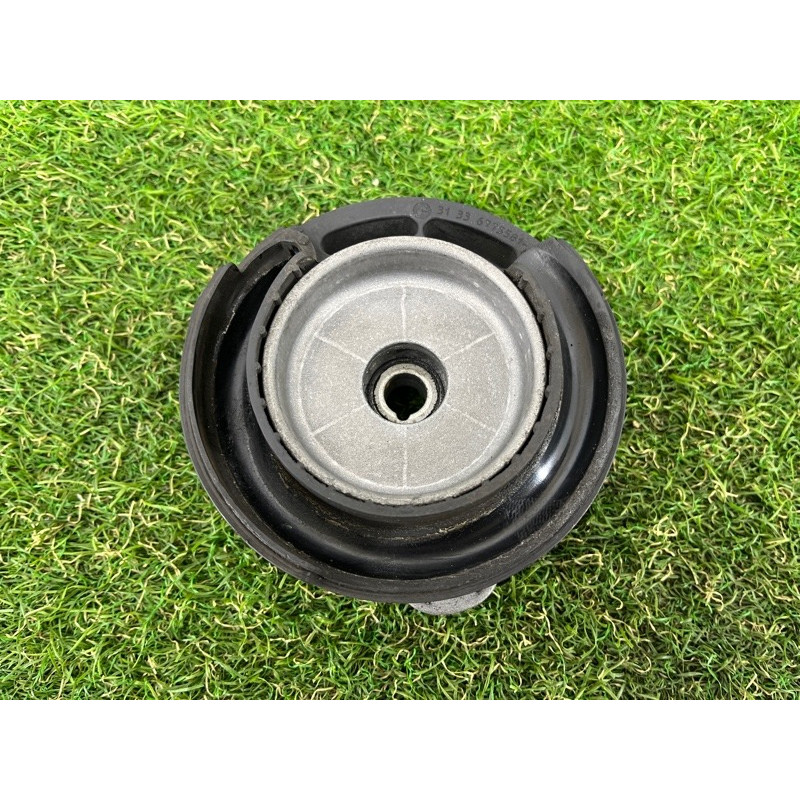 Опора стойки (подвеска) BMW X3 F25 2012 3.0 33506787178