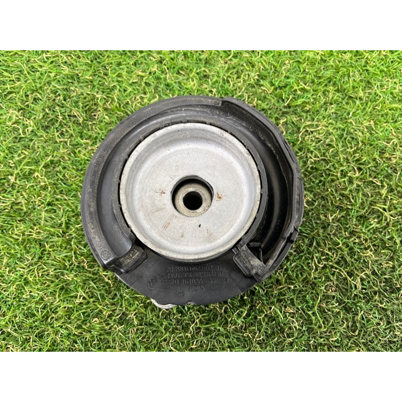 Опора стійки (підвіска) BMW 5-series G30 2017 2.0 B46B20 31306884485