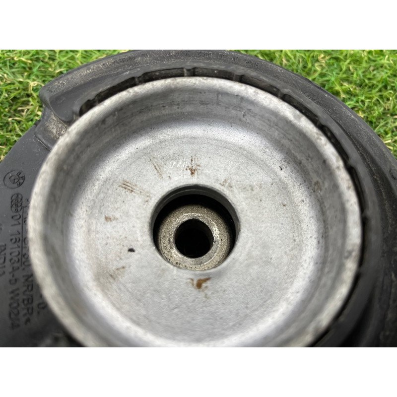 Опора стійки (підвіска) BMW 5-series G30 2017 2.0 B46B20 31306884485