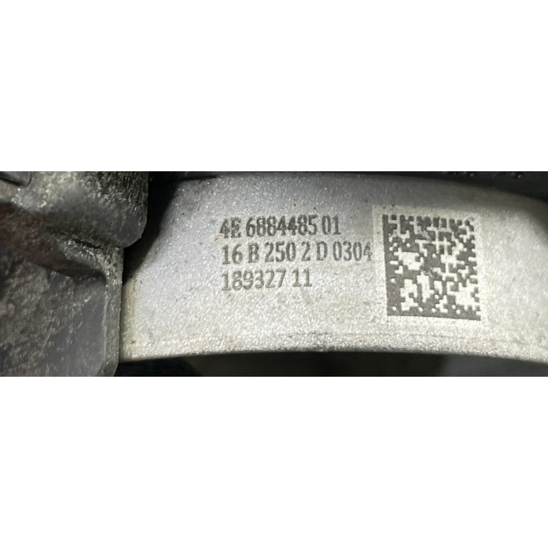 Опора стійки (підвіска) BMW 5-series G30 2017 2.0 B46B20 31306884485