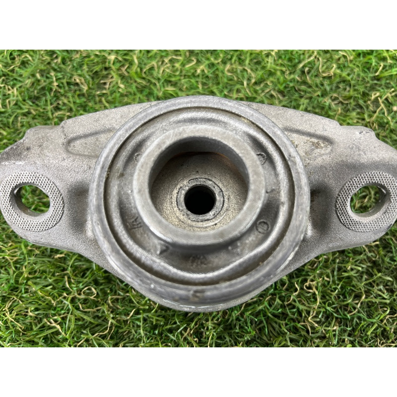Опора стійки (підвіска) AUDI A3 8V 2015 1.8 5Q0513353G