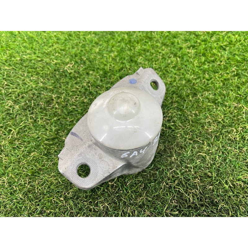 Опора стойки (подвеска) AUDI A4 B9 2017 2.0 8W0513353