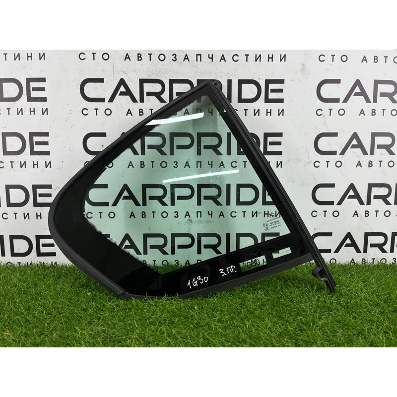 Форточка двери (кузов и элементы) BMW 5-series G30 2017 2.0 B46B20 51357381348