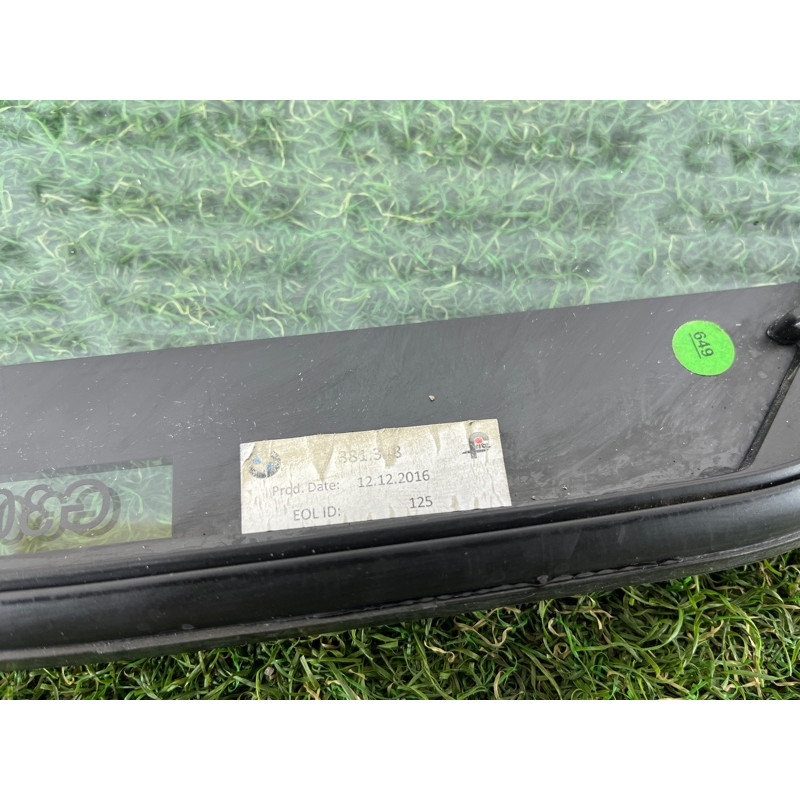 Форточка двери (кузов и элементы) BMW 5-series G30 2017 2.0 B46B20 51357381348