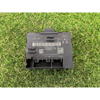 Блок управління дверима