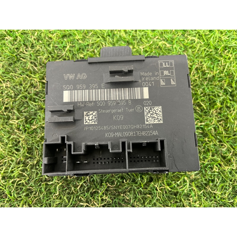 Блок управления дверьми (электрика / блок управления) AUDI A3 8V 2018 2.0 CZRA 5Q0959395E