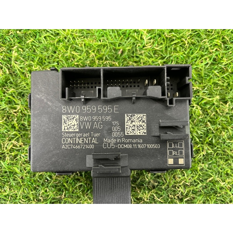 Блок управления дверьми (электрика / блок управления) AUDI A4 B9 2017 2.0 8W0959595E