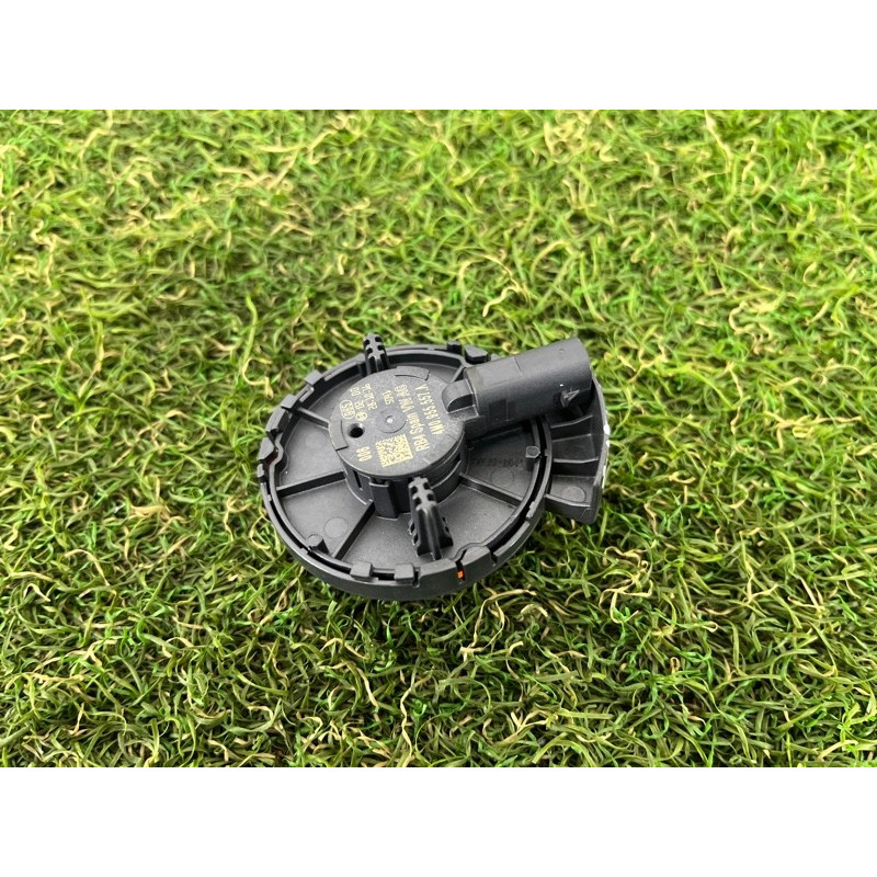 Датчик удара (электрика / датчики) AUDI A4 B9 2017 2.0 4M0955557A