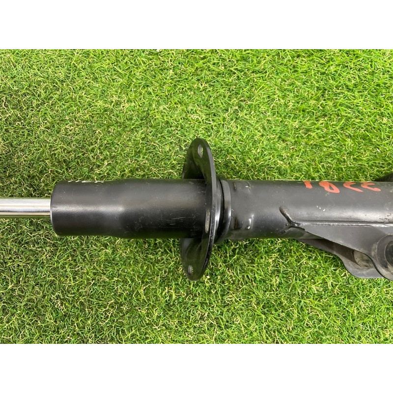 Амортизатор (подвеска) Volkswagen Touareg FL 2015 3.6 7P6413032AQ