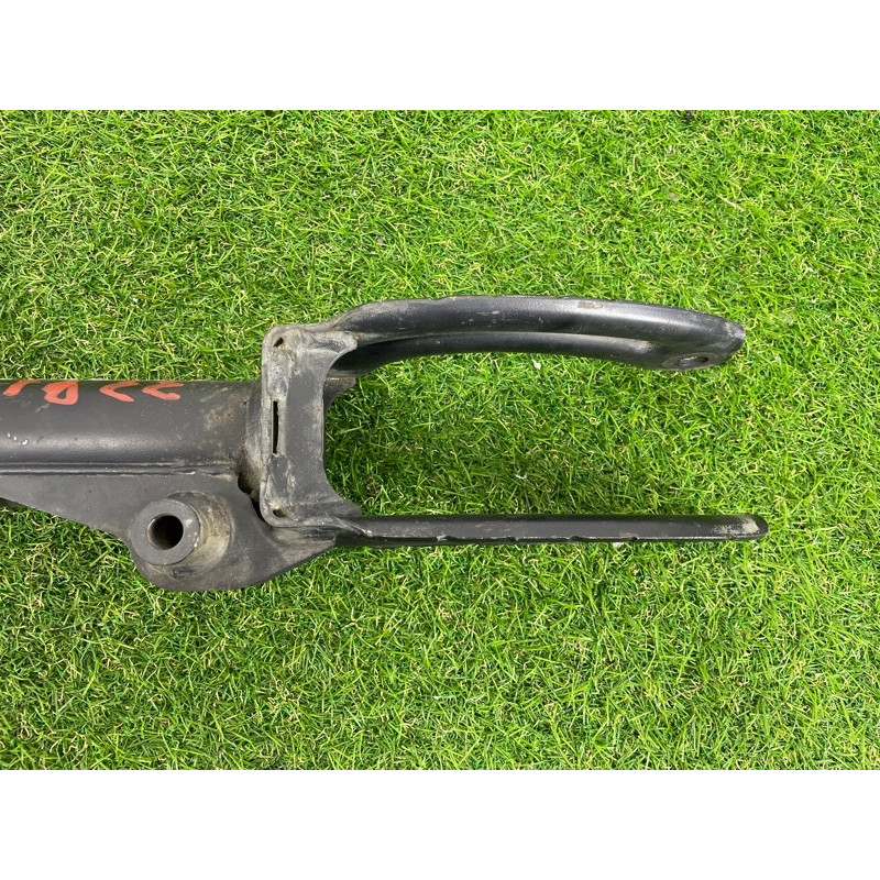 Амортизатор (подвеска) Volkswagen Touareg FL 2015 3.6 7P6413032AQ