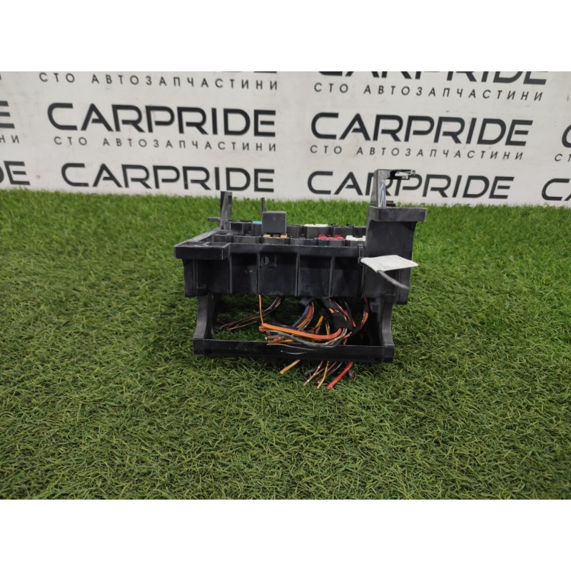 Блок реле (электрика) Volkswagen Jetta MK6 2011 2.0 5C0907371