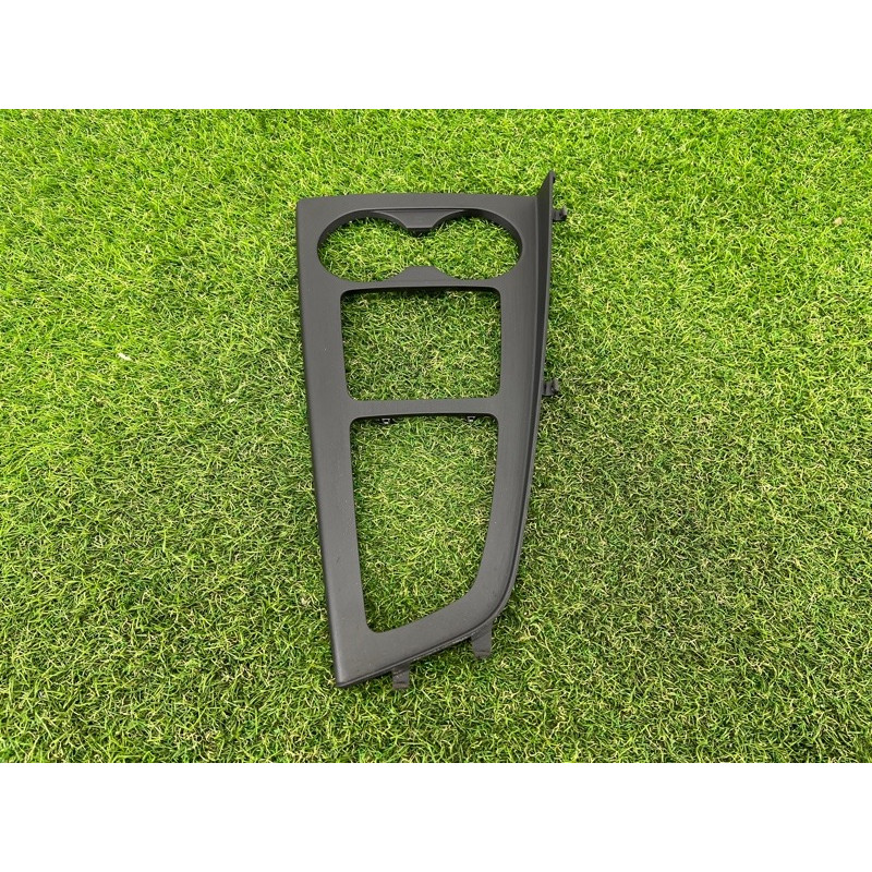 Накладка центральной консоли (салон) AUDI A4 B9 2017 2.0 8W1864241A6PS