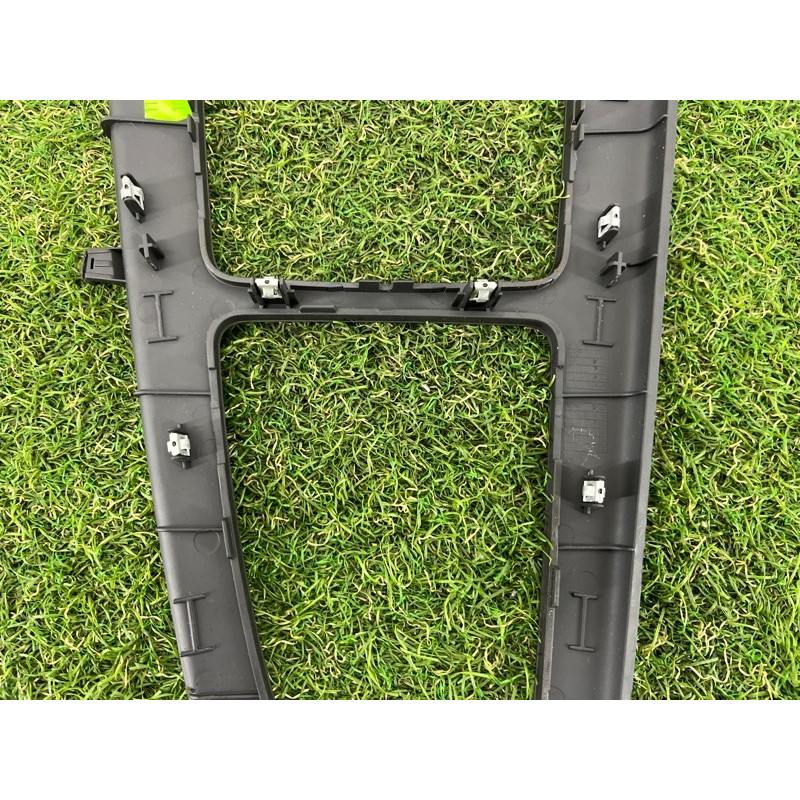 Накладка центральной консоли (салон) AUDI A4 B9 2017 2.0 8W1864241A6PS