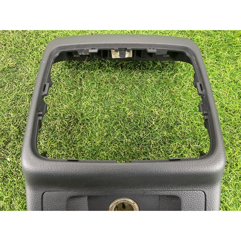 Накладка центральной консоли (салон) AUDI A4 B9 2017 2.0 8W08643766PS