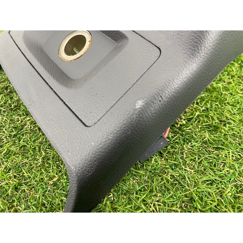 Накладка центральной консоли (салон) AUDI A4 B9 2017 2.0 8W08643766PS