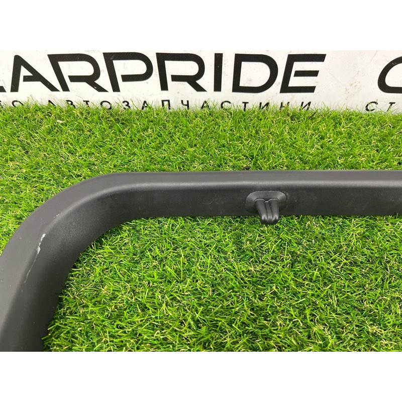 Молдинг стекла внутренний (наружные элементы кузова) BMW X3 F25 2012 3.0 51357205608