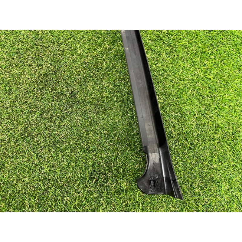 Молдинг стекла внутренний (наружные элементы кузова) BMW X3 F25 2012 3.0 51357205608