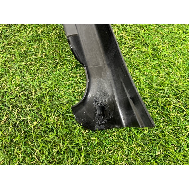 Молдинг стекла внутренний (наружные элементы кузова) BMW X3 F25 2012 3.0 51357205608