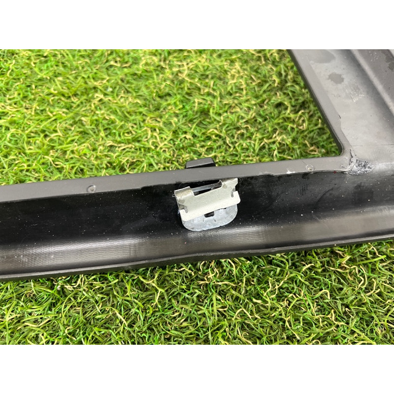 Молдинг стекла внутренний (наружные элементы кузова) BMW X3 F25 2012 3.0 51357205608