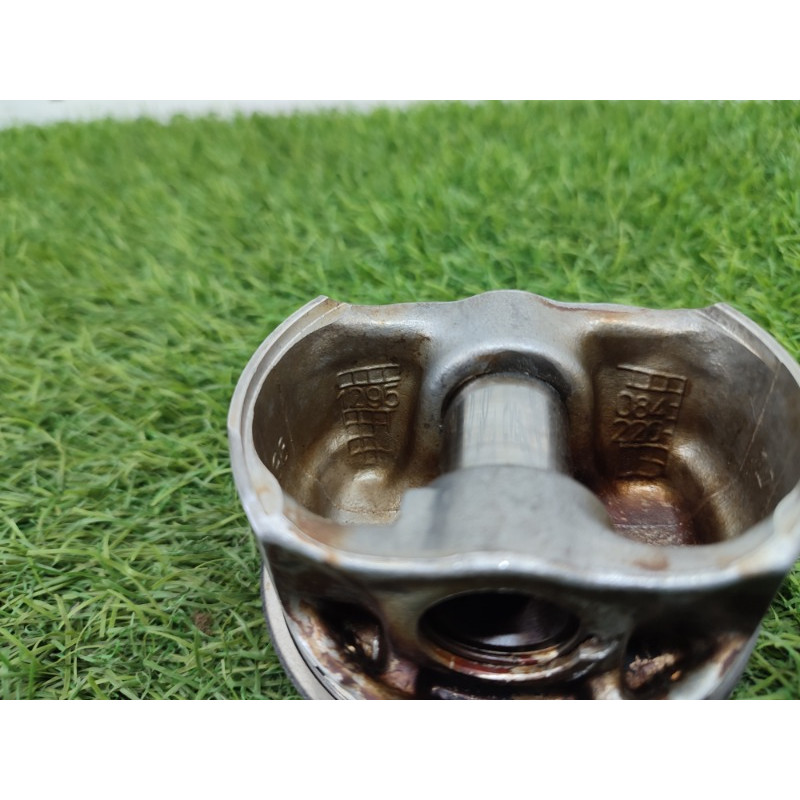 Поршень (двигатель и элементы) BMW X5 E70 2012 3.0 N55 11258619196