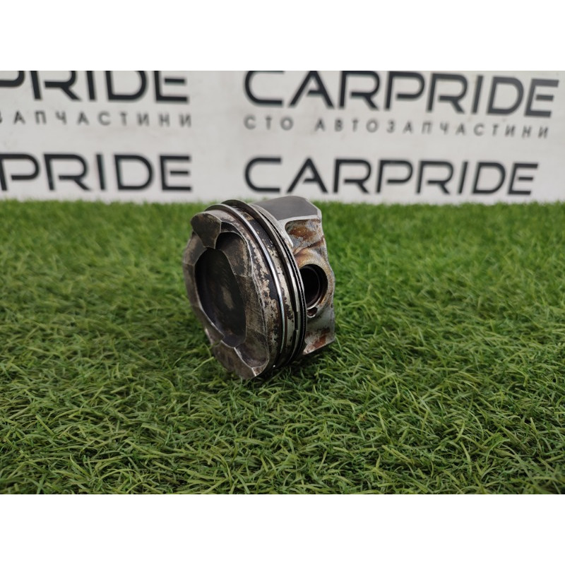 Поршень (двигатель и элементы) BMW X5 E70 2012 3.0 N55 11258619196