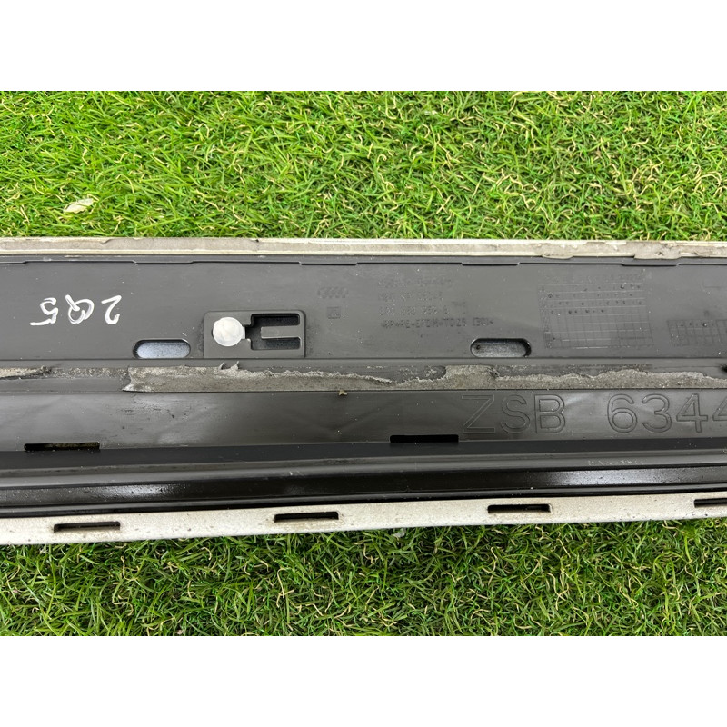 Накладка двері зовнішня (кузов і елементи) AUDI Q5 8R 2012 3.2 CALB 8R0853959BGRU