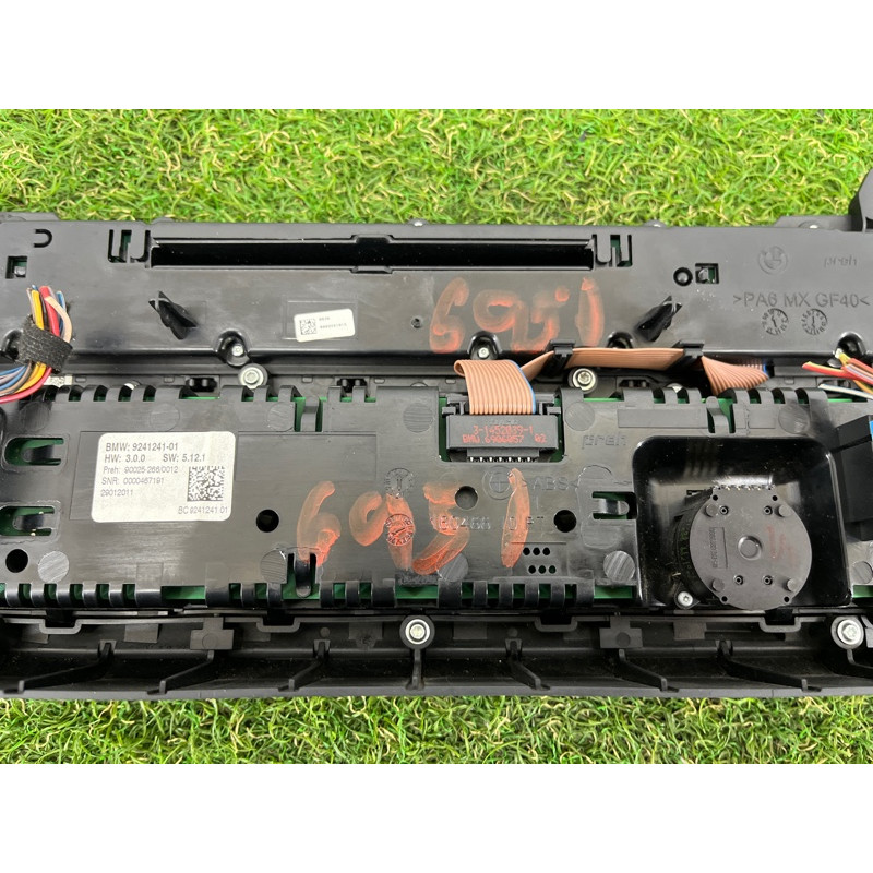 Блок управления климат-контролем (электрика / блок управления) BMW 5-series F10 2011 3.0 61319328425