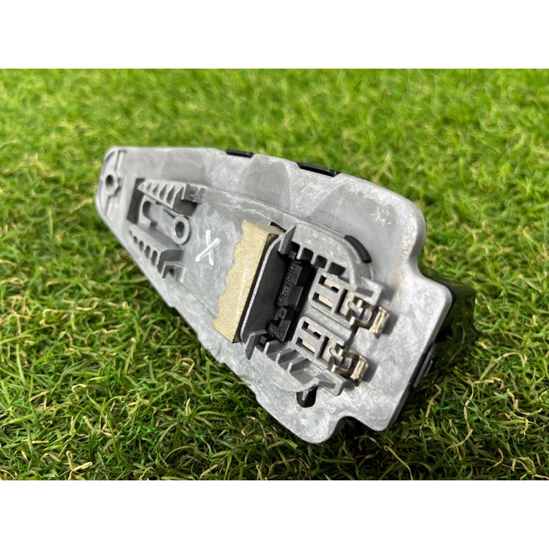 Антена (електрика) BMW 5-series G30 2017 2.0 B46B20 65208794262