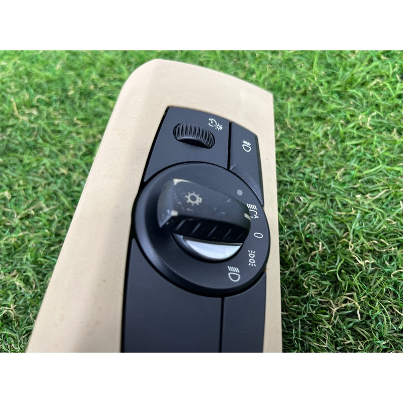 Перемикач світла (електрика) BMW X5 E70 2008 3.0 N52N 61319134728