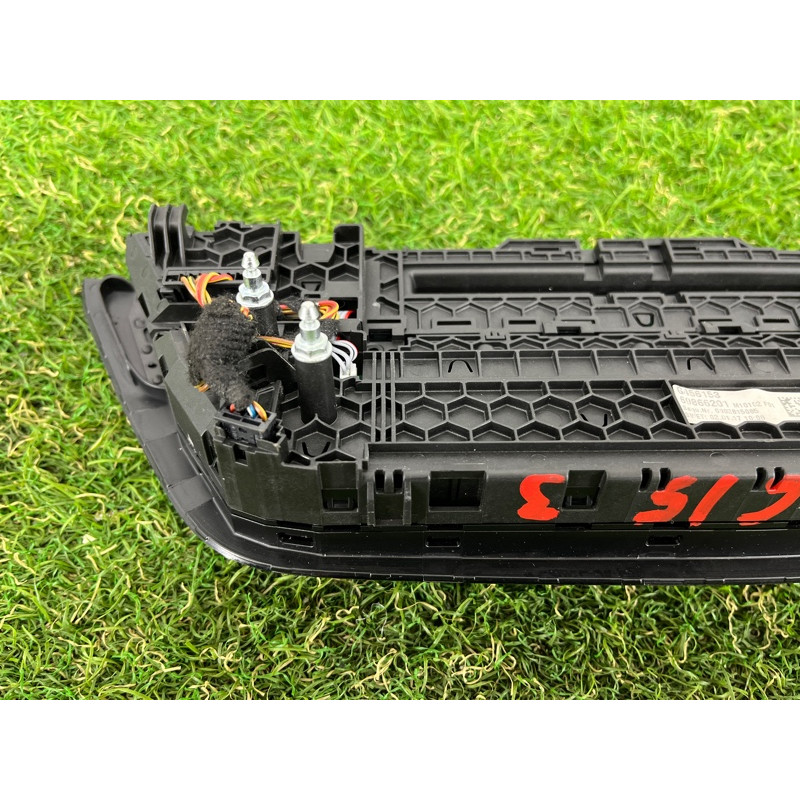 Блок управління клімат-контролем (електрика / блок управління) BMW 5-series G30 2017 2.0 B46B20 61315A4A4E5