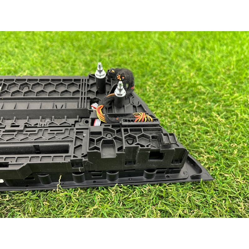 Блок управління клімат-контролем (електрика / блок управління) BMW 5-series G30 2017 2.0 B46B20 61315A4A4E5