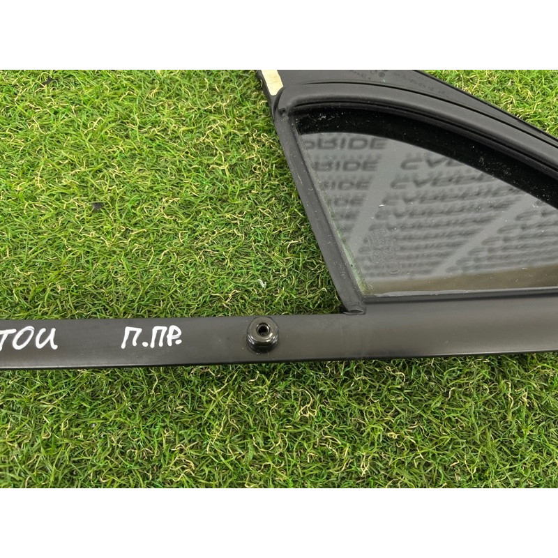 Форточка двери (кузов и элементы) Volkswagen Touareg FL 2015 3.6 7P0845114D