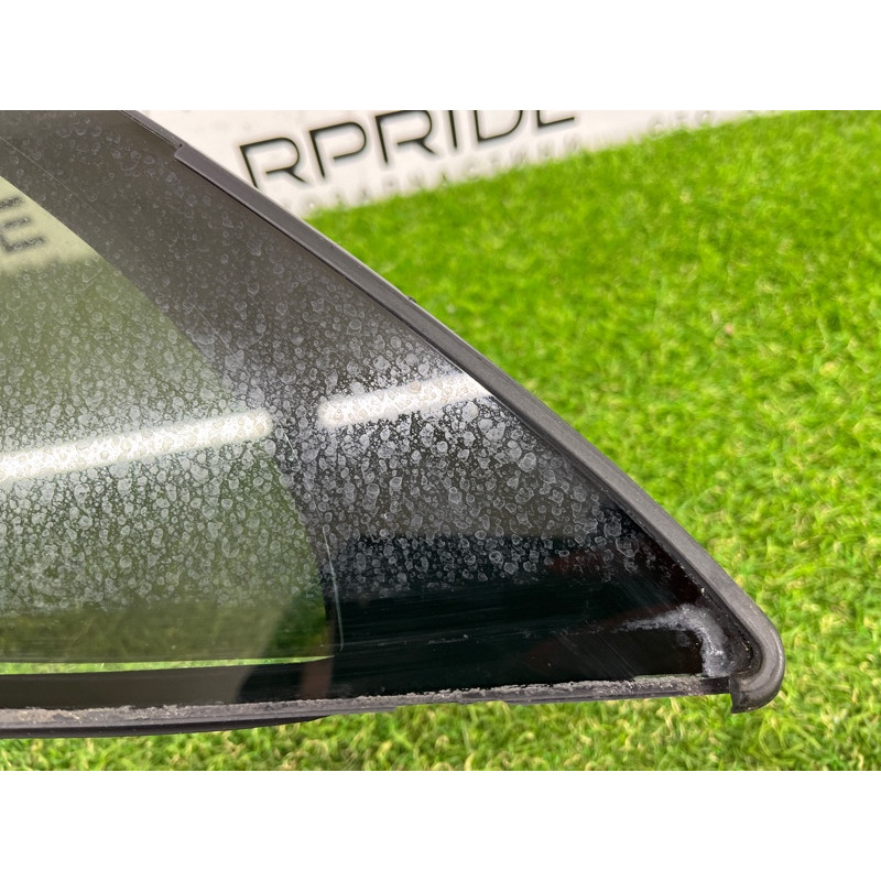 Форточка двери (кузов и элементы) Volkswagen Touareg FL 2015 3.6 7P0845114D