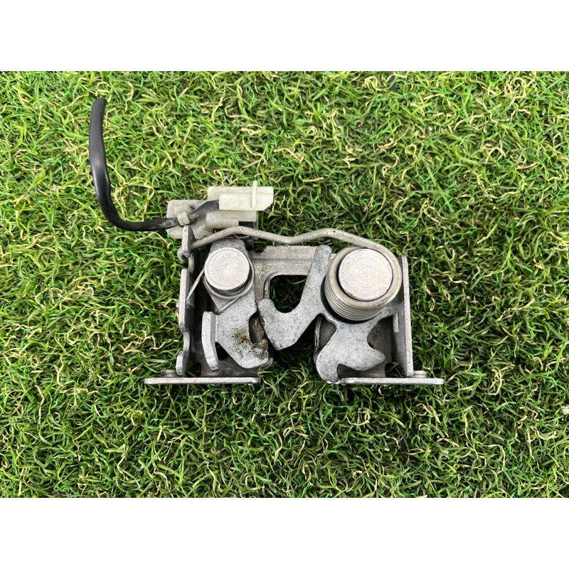 Замок капота (кузов и элементы) BMW X3 F25 2012 3.0 51237336582