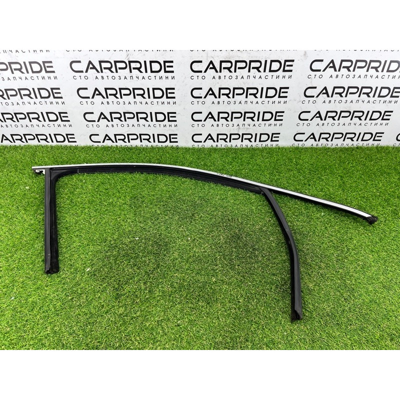 Уплотнитель стекла двери (кузов и элементы) PORSCHE CAYENNE 958 2012 4.8 958531432025AP