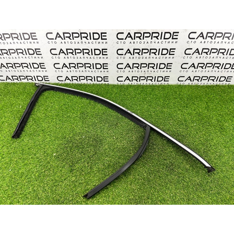 Уплотнитель стекла двери (кузов и элементы) PORSCHE CAYENNE 958 2012 4.8 958531432025AP