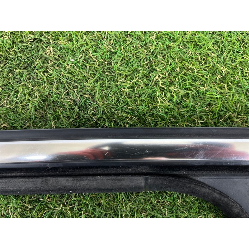 Уплотнитель стекла двери (кузов и элементы) PORSCHE CAYENNE 958 2012 4.8 958531431025AP