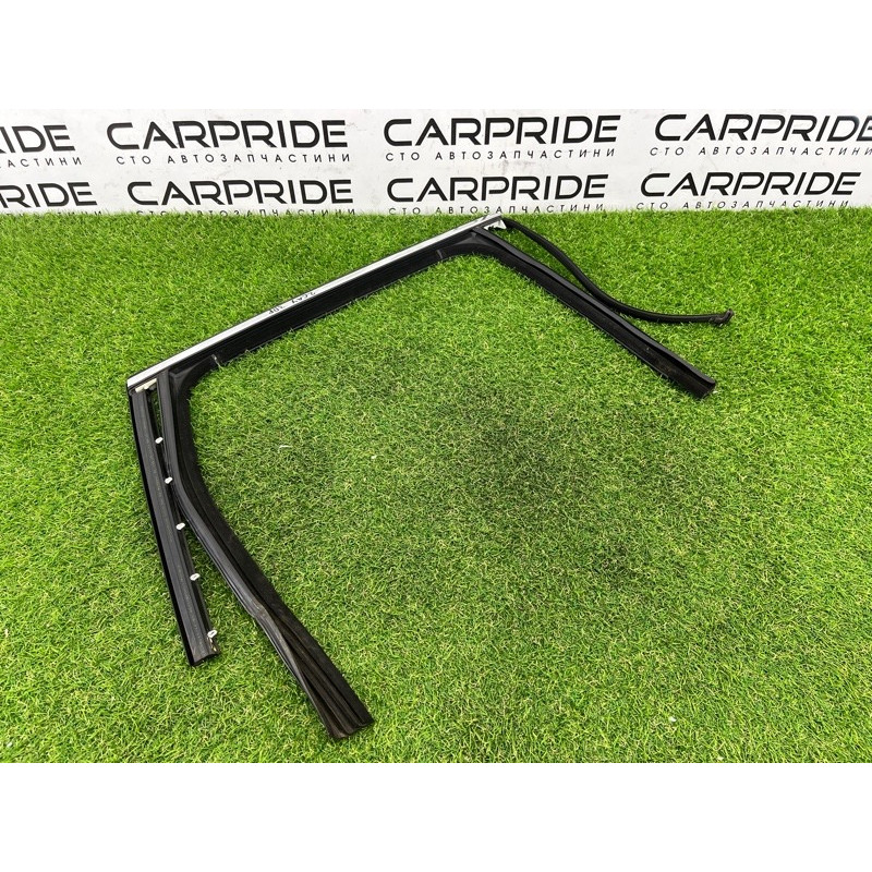 Уплотнитель стекла двери (кузов и элементы) PORSCHE CAYENNE 958 2012 4.8 95853343203