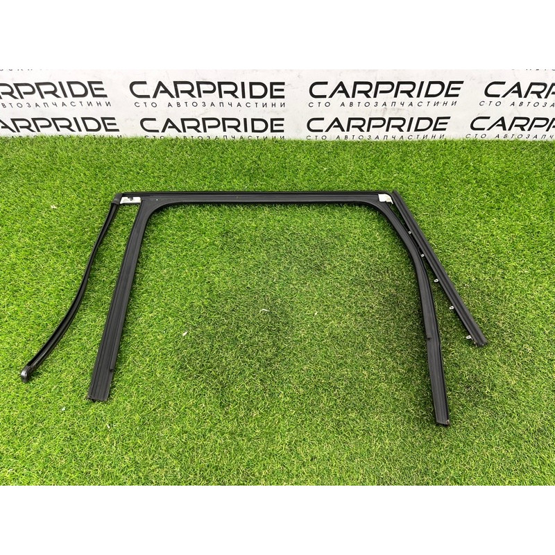 Уплотнитель стекла двери (кузов и элементы) PORSCHE CAYENNE 958 2012 4.8 95853343203