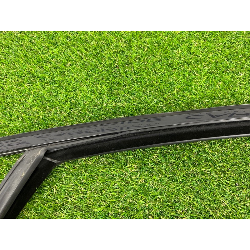 Молдинг стекла (кузов и элементы) BMW 5-series F10 2011 3.0 51337209727