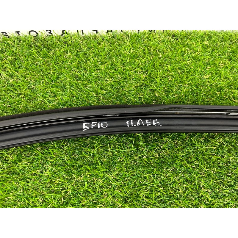 Молдинг стекла (кузов и элементы) BMW 5-series F10 2011 3.0 51337209727
